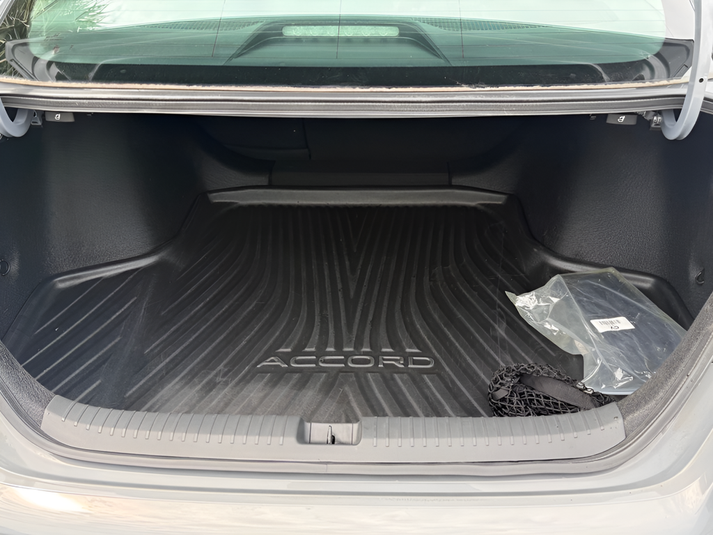 Used 2024 Gray Honda Touring image 34