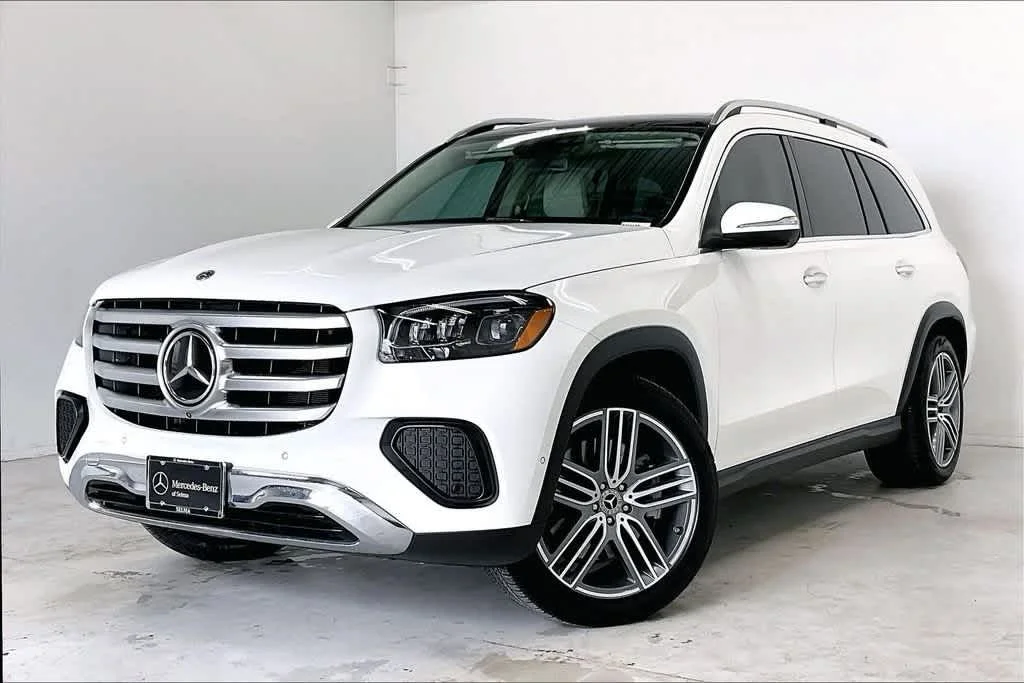 Certified Used 2026 Polar White Mercedes-Benz GLS 450 image 2