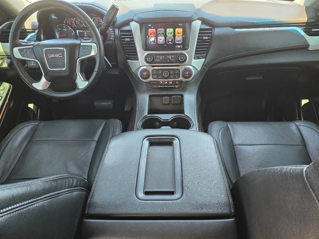 Used 2017 Summit White GMC SLE image 25