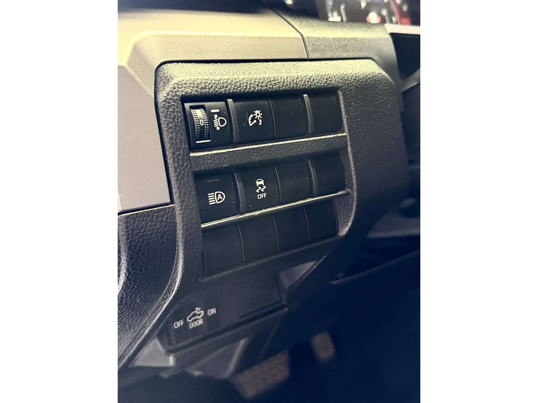 Used 2024 Underground Toyota SR5 image 21