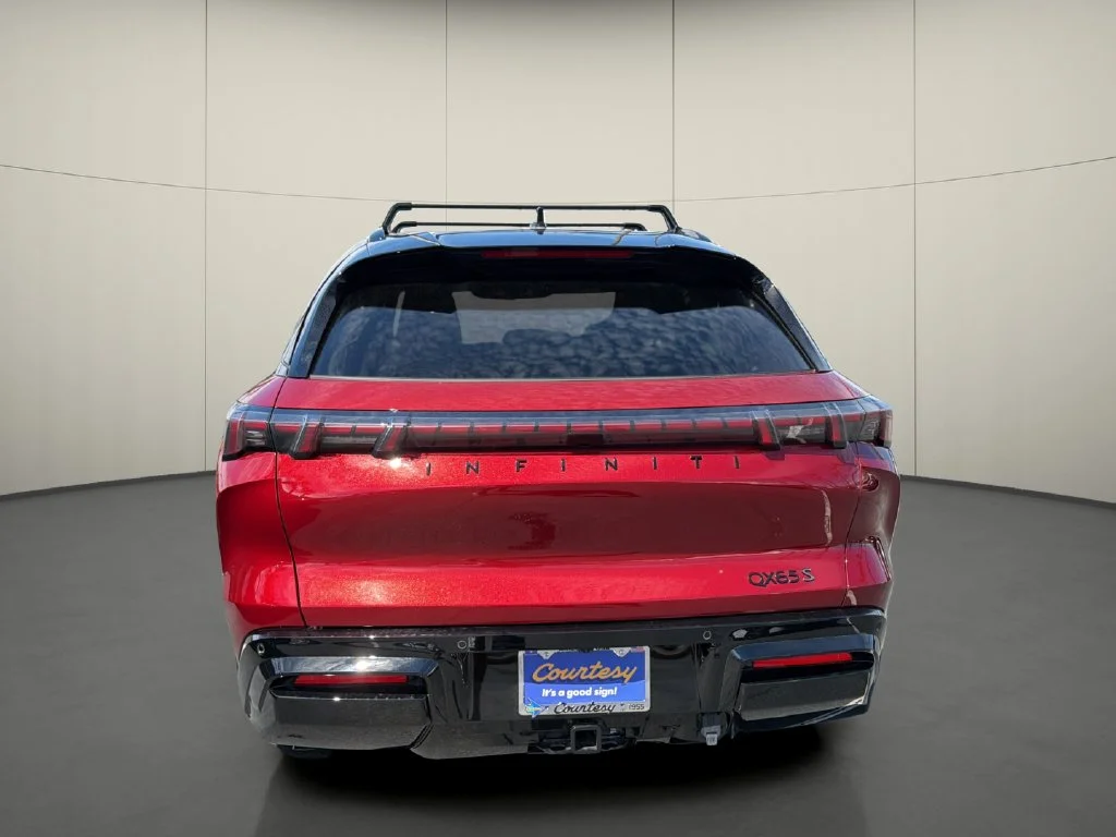 New 2027 2T SUN RED INFINITI Sport AWD image 6