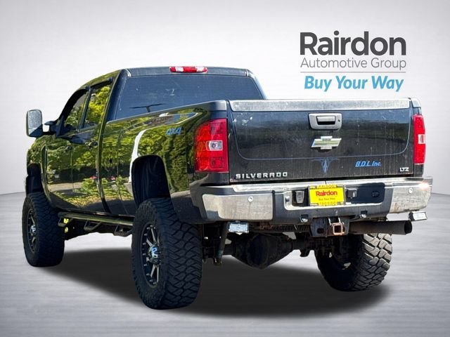 Used 2011 Black Chevrolet LTZ image 6