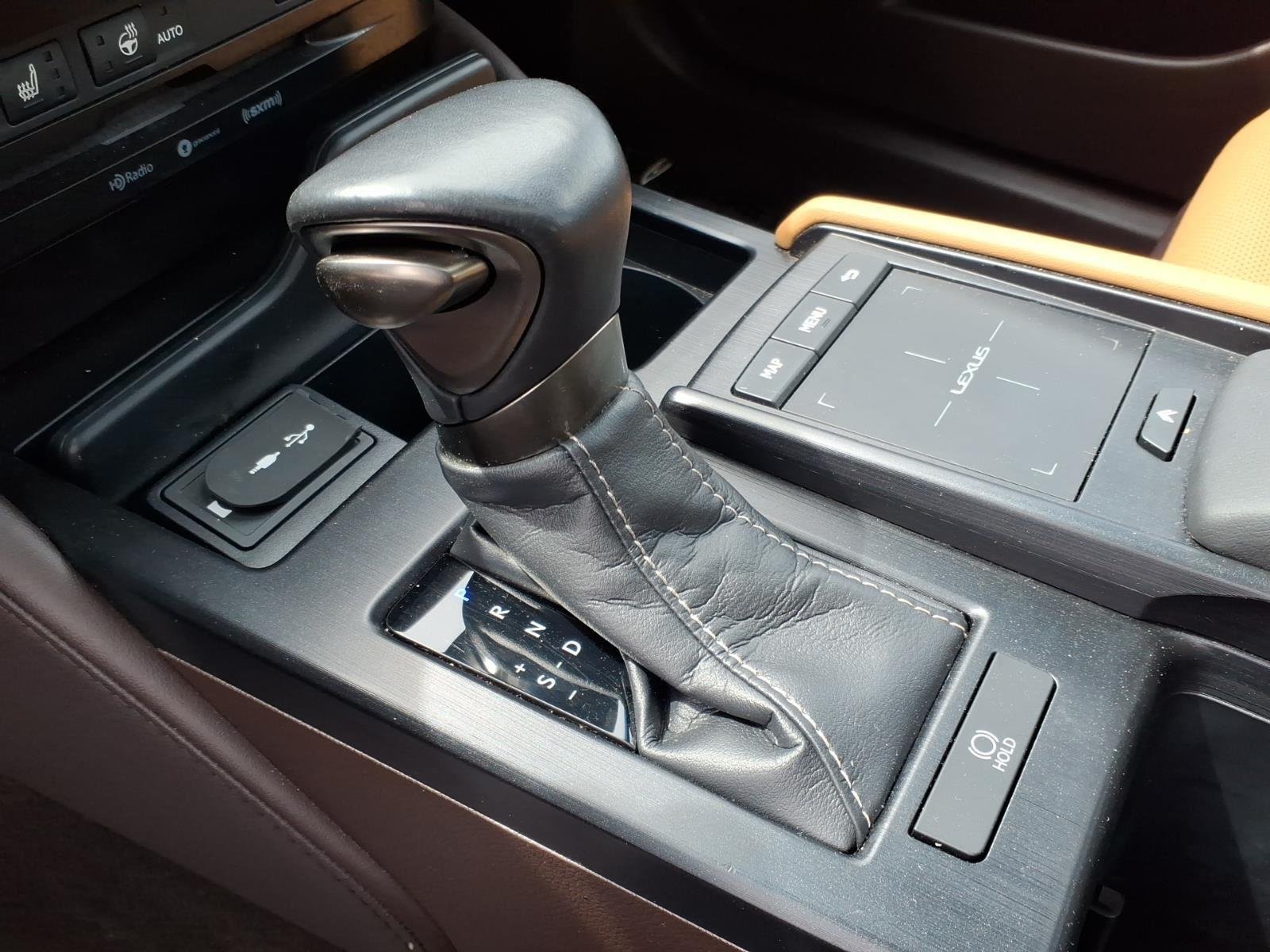 Used 2020 Matador Red Mica Lexus ES 350 image 8