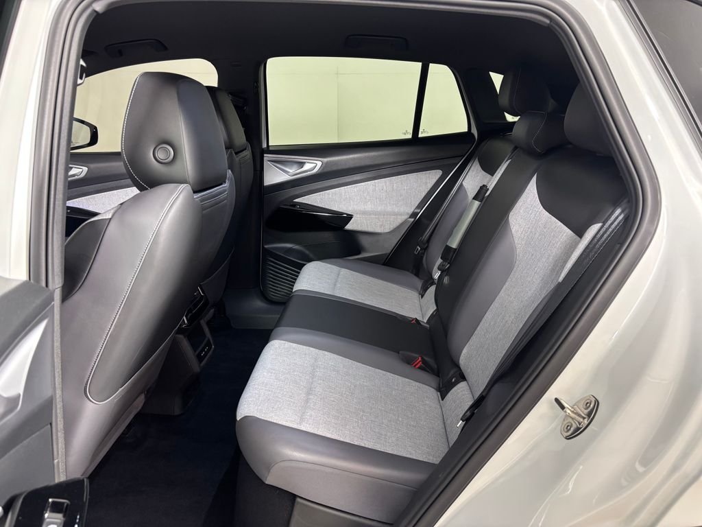 Used 2023 Pure White Volkswagen Pro image 22