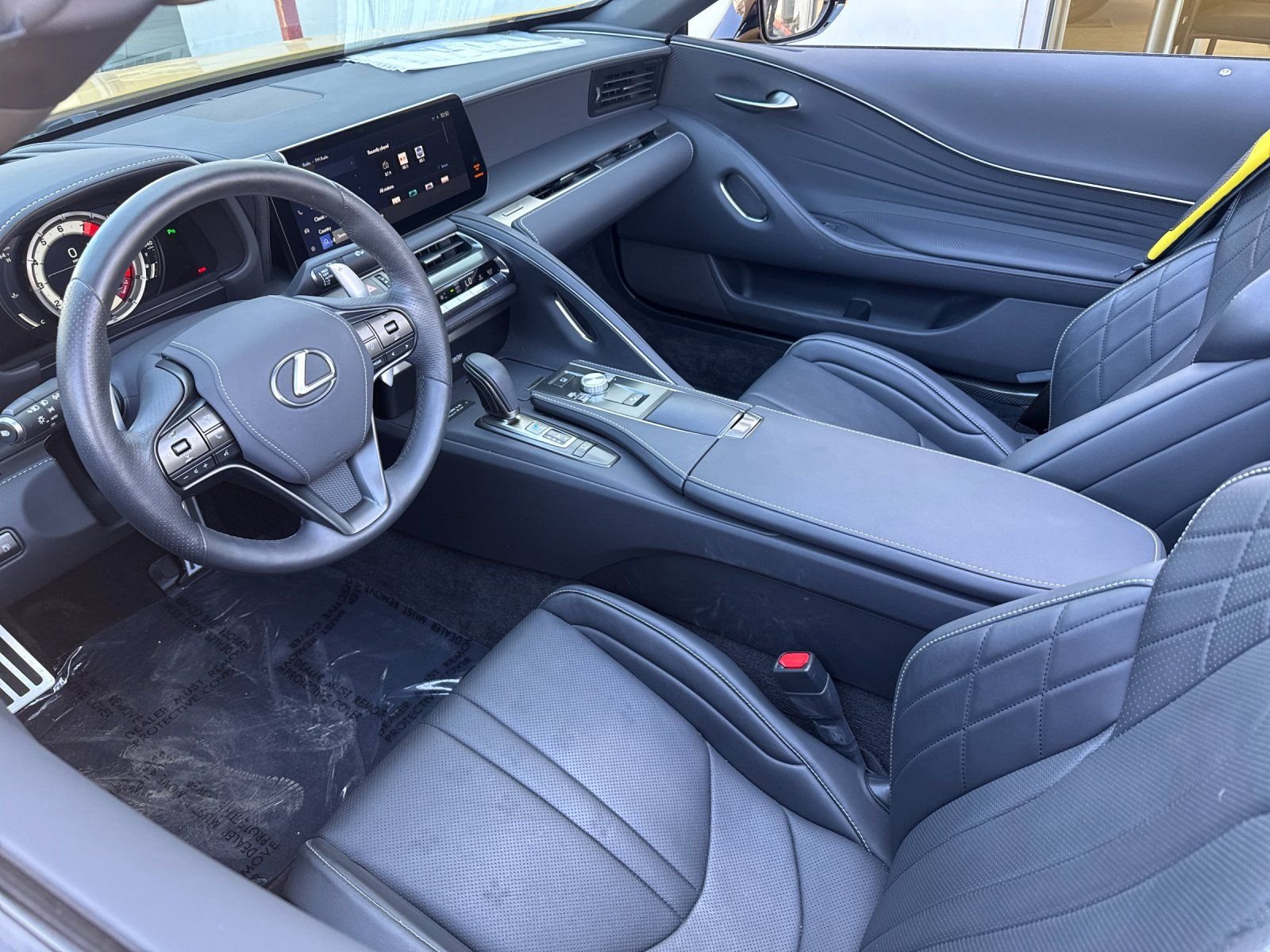 2024 Lexus LC 500 500 Convertible's photo