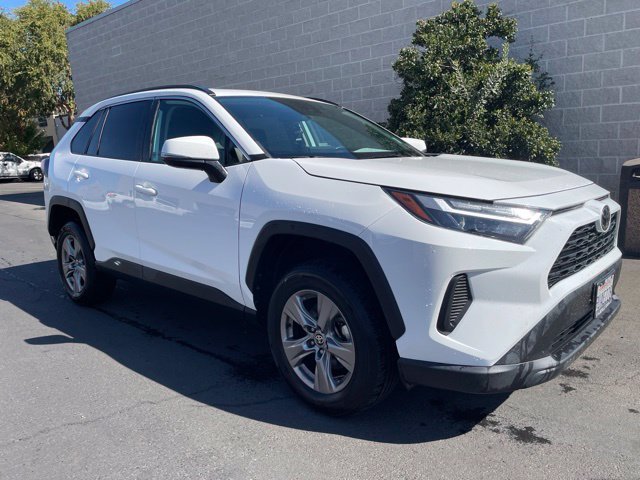 Used 2024 White Toyota XLE image 1