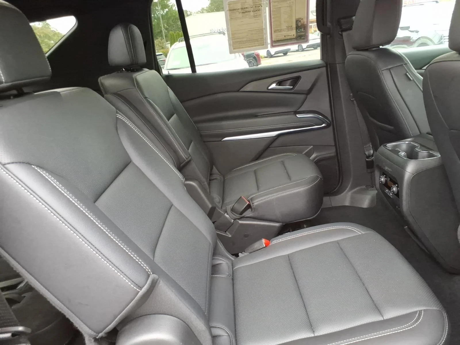 Used 2025 Summit White Chevrolet AWD LT image 19