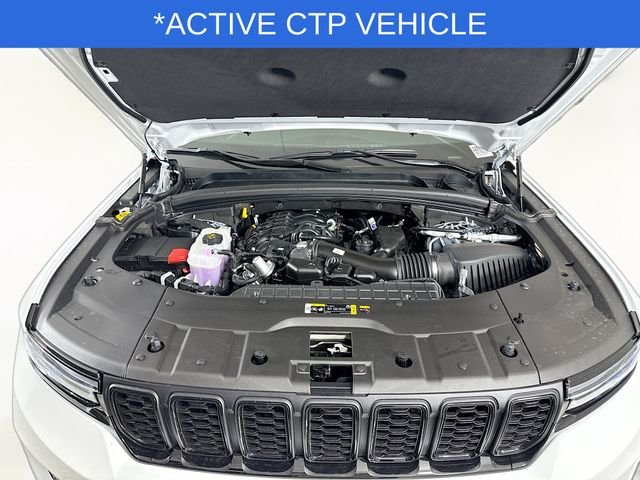 New 2025 Bright White Clear-Coat Exterior Paint Jeep Altitude X image 30
