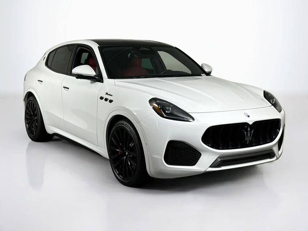 Used 2026 Bianco Maserati Modena image 7