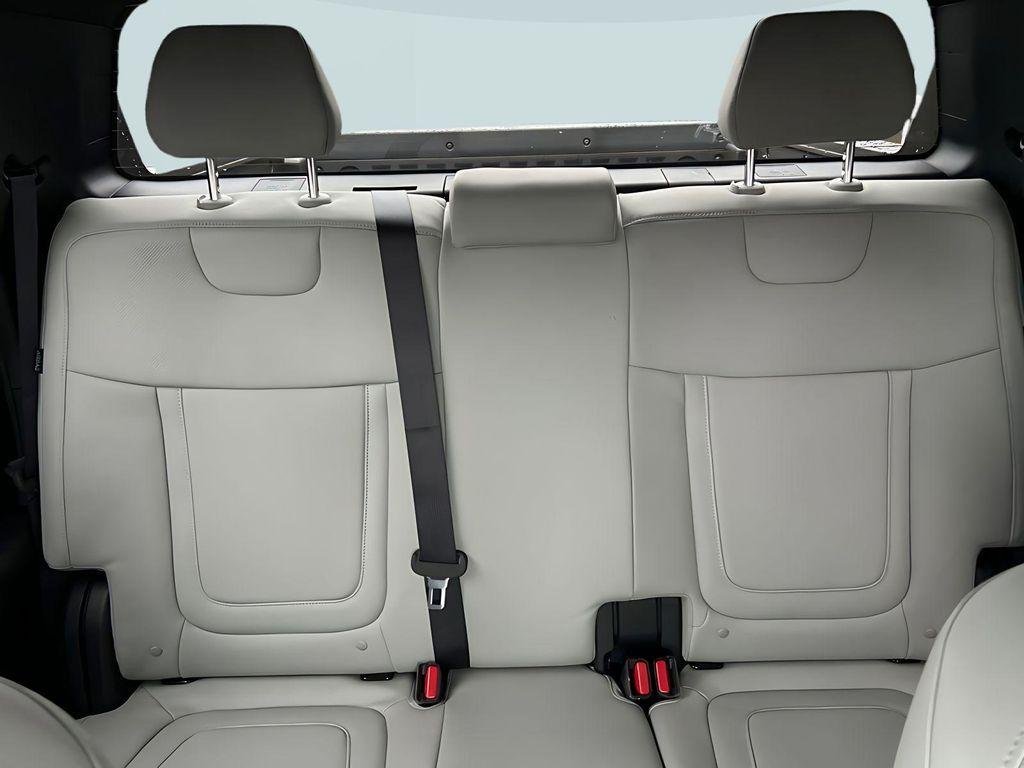 New 2026 Green Hyundai SEL AWD image 22