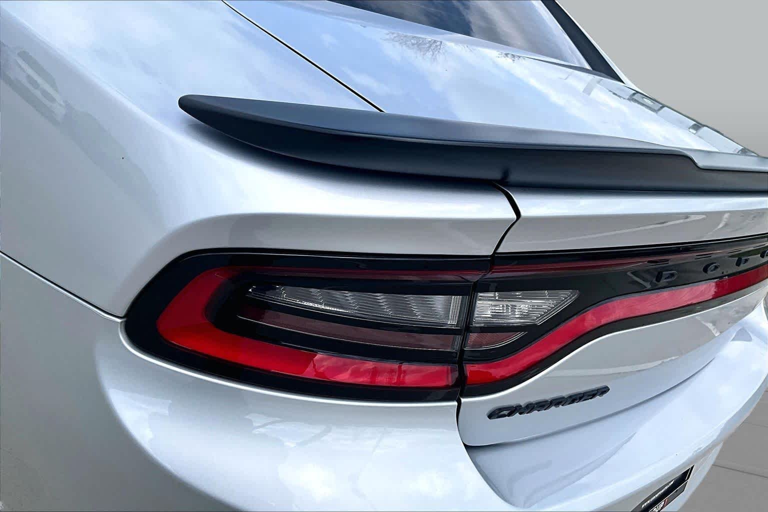 Used 2022 Triple Nickel Clearcoat Dodge SXT image 28