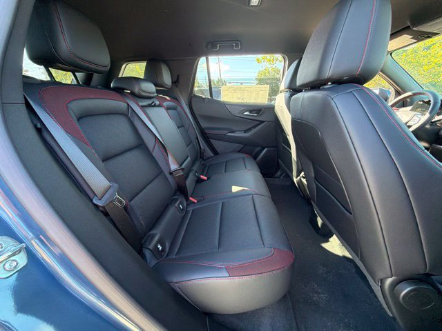 2027 Chevrolet Equinox RS - Photo 32