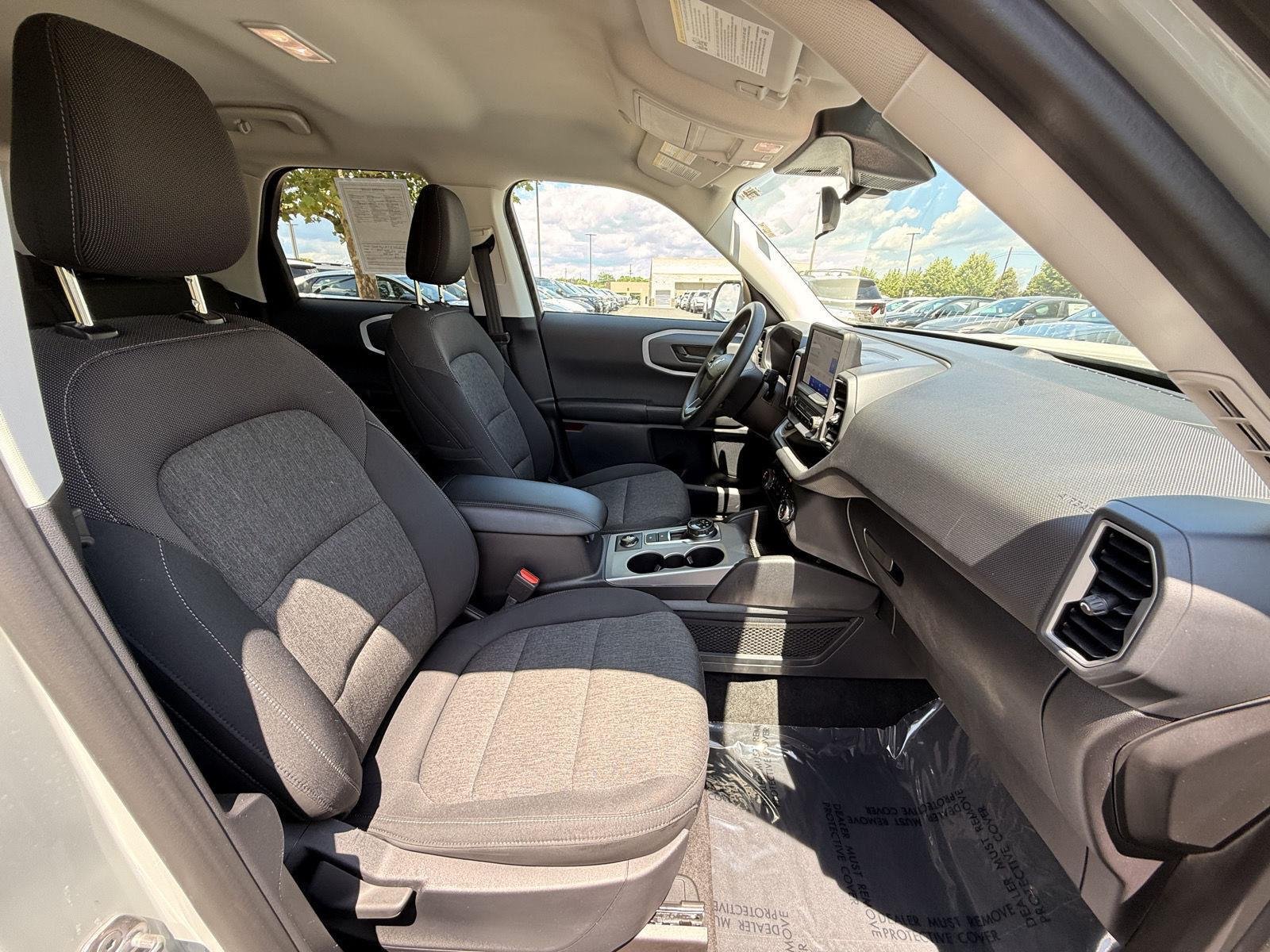 Used 2024 Cactus Gray Ford Big Bend image 17