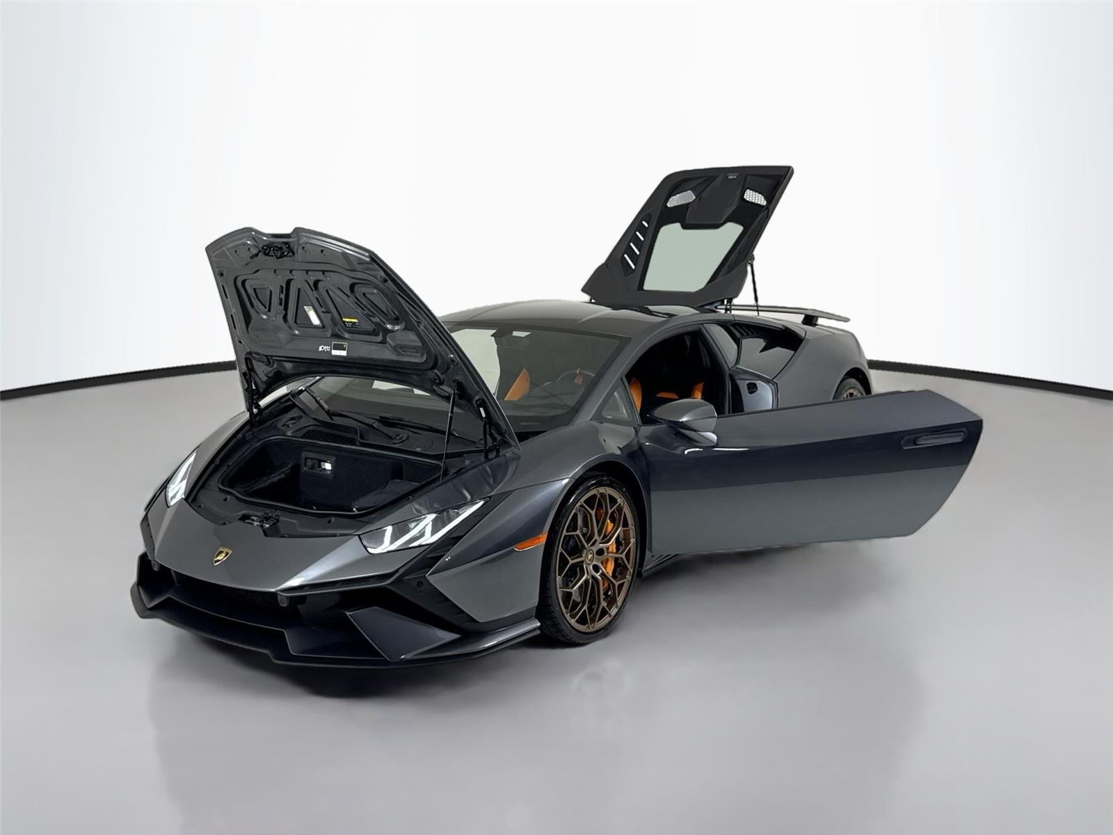 Used 2023 Grigio Lynx Lamborghini Tecnica | Front PPF | Functional Pkg image 43
