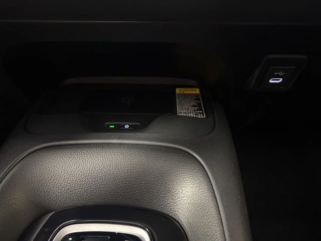 Used 2025 Pearl Toyota SE image 16