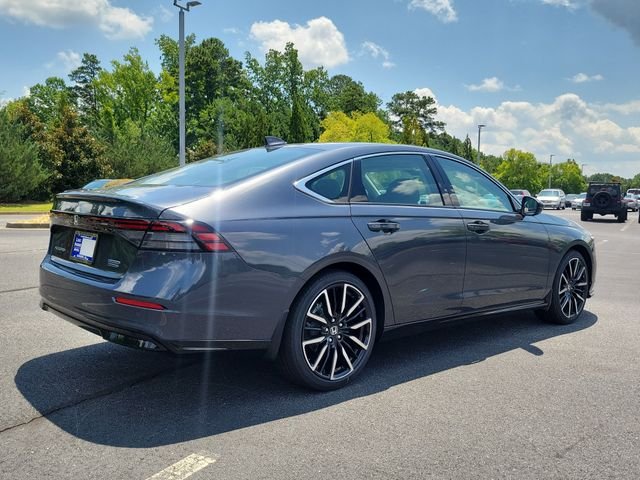 New 2026 Meteorite Gray Metallic Honda Touring image 4