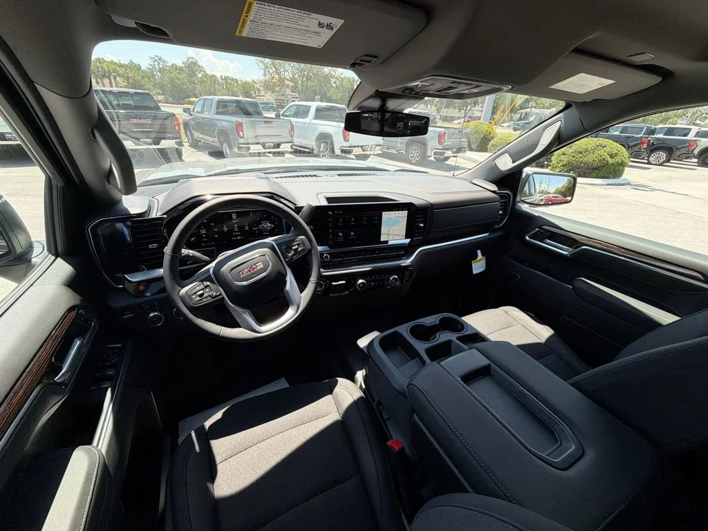 2026 GMC Sierra 1500 SLE - Photo 13