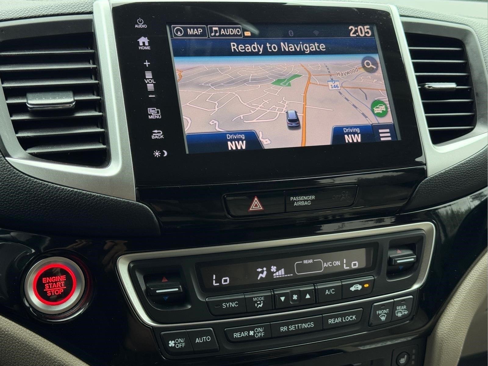 2017 Honda Pilot Elite - Photo 24