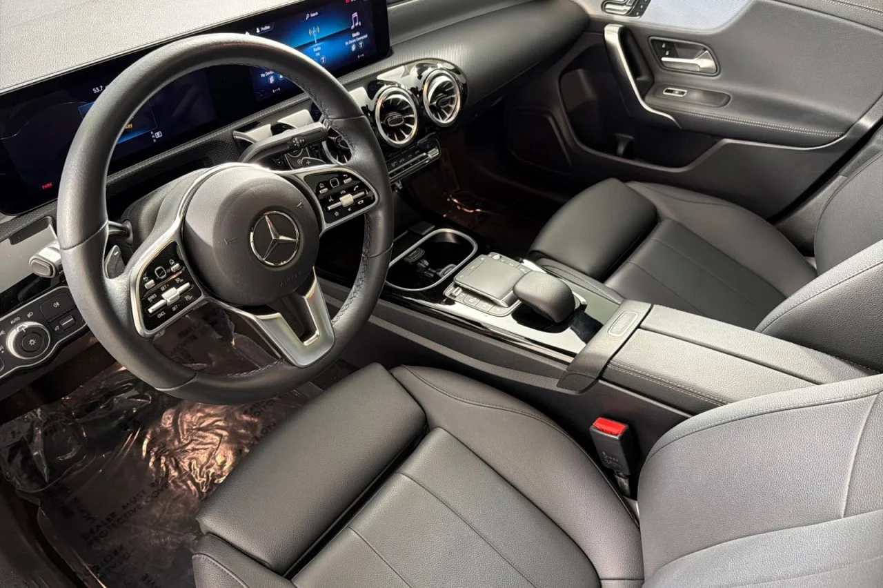 Used 2023 Cosmos Black Metallic Mercedes-Benz CLA 250 image 9