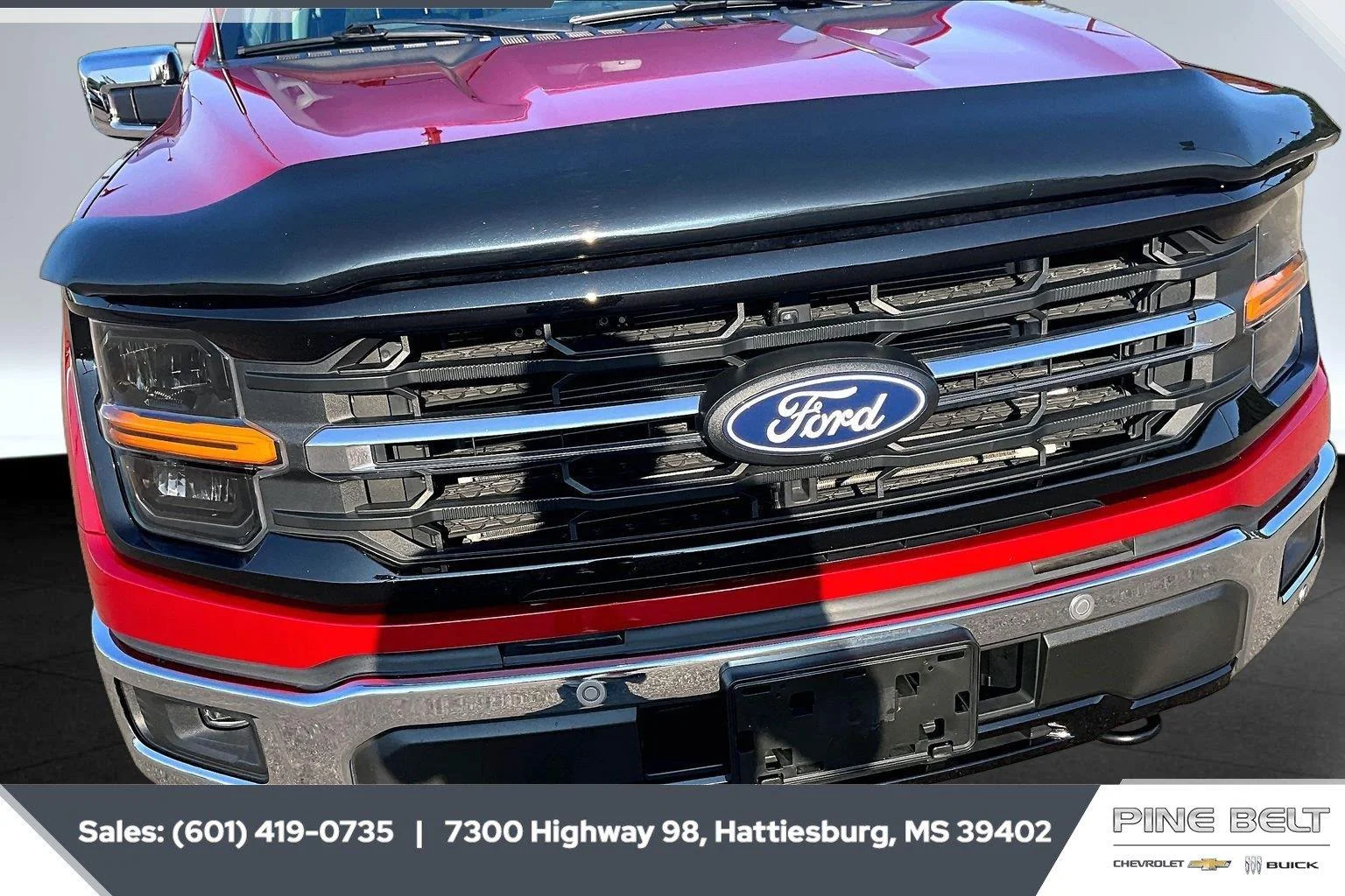 Used 2024 Rapid Red Metallic Tinted Clearcoat Ford XLT image 22