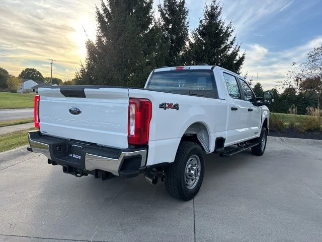 New 2026 Oxford White Ford F-350® XL image 6