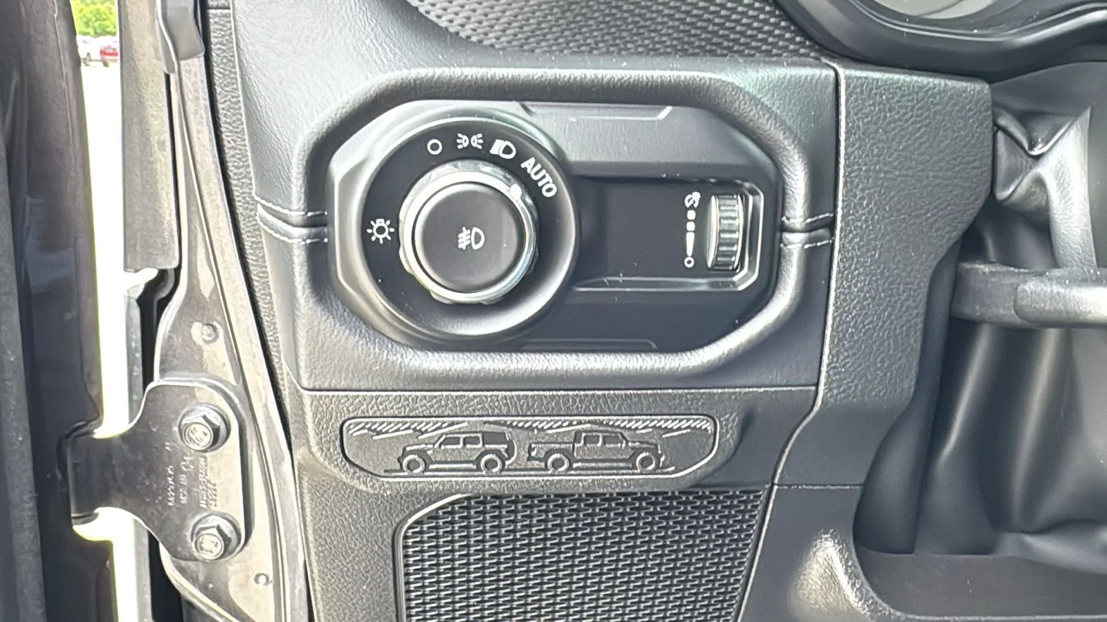 Used 2025 Gray Jeep Rubicon image 22