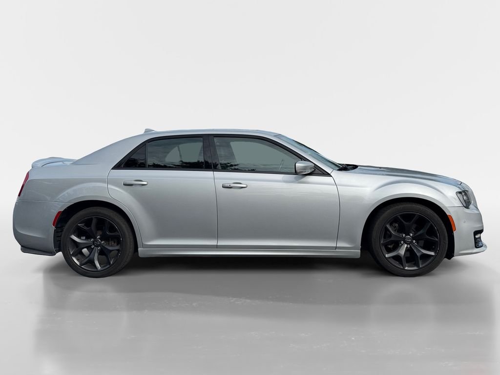Used 2021 Silver Mist Clearcoat Chrysler S image 3