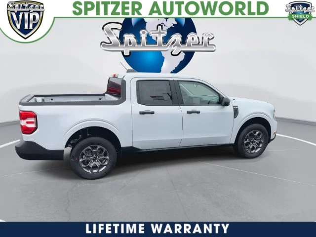 New 2026 Space White Metallic Ford XLT image 10
