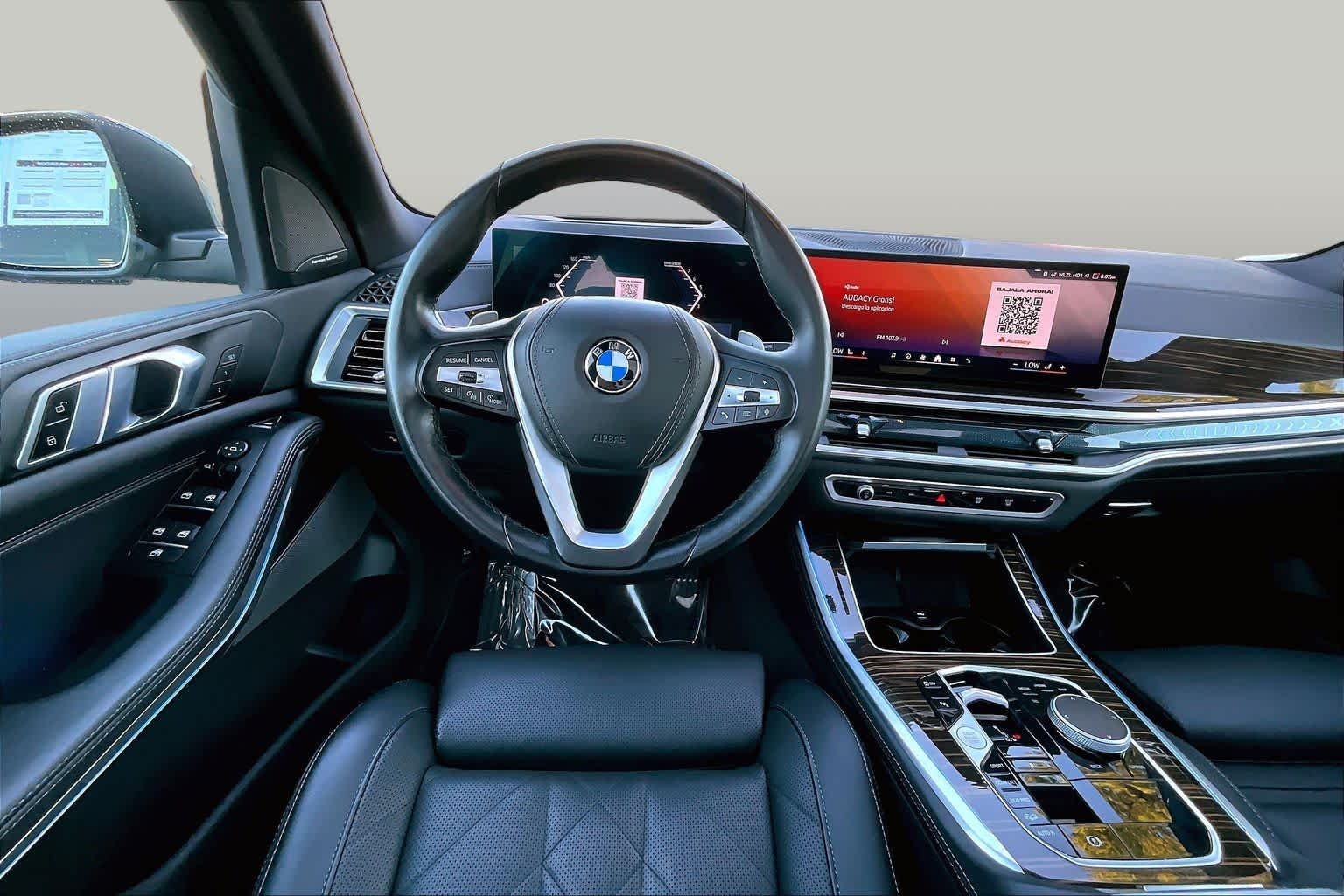 Used 2026  BMW xDrive40i image 6