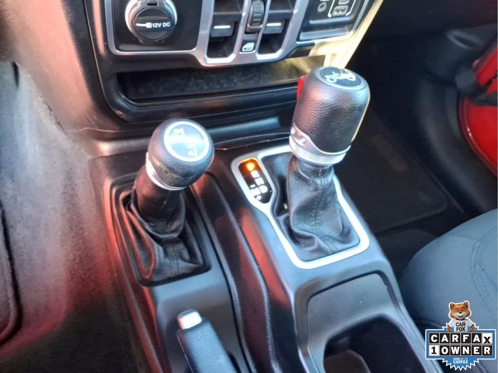 Used 2018 Red Jeep Unlimited Sport S image 26