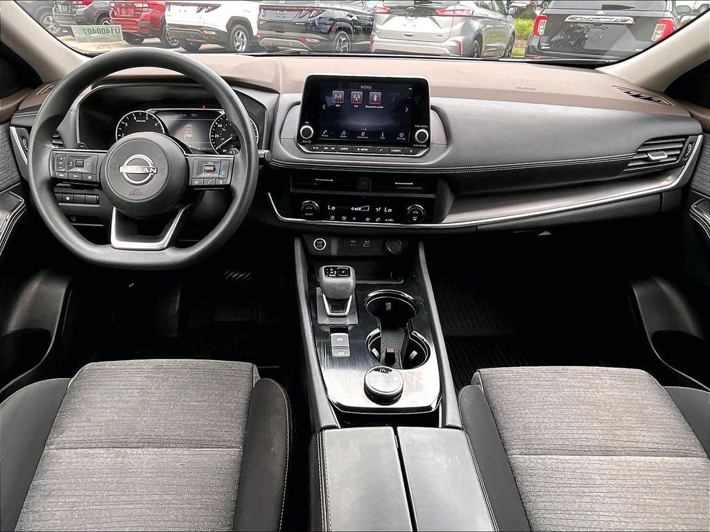 Used 2023 Gray Nissan SV image 21