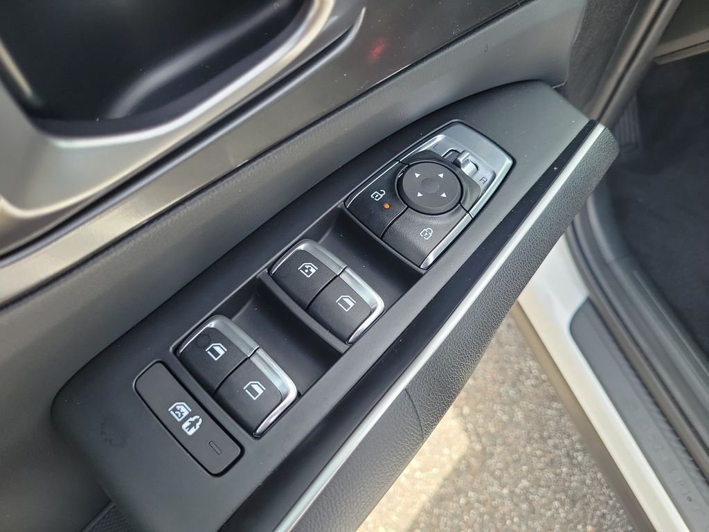 New 2026 White Kia LX image 20