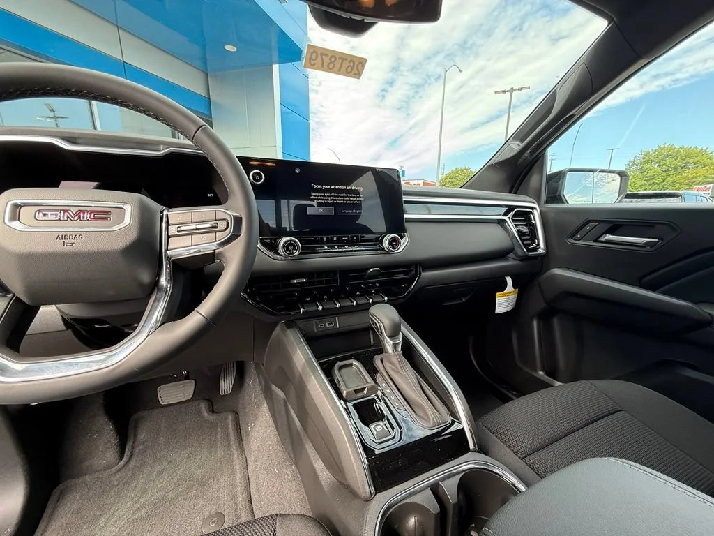 New 2026 Onyx Black GMC Elevation image 21