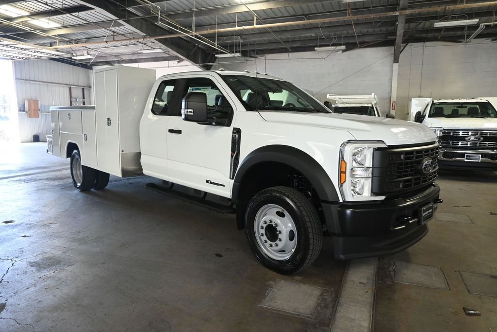 New 2026 Oxford White Ford XL image 3