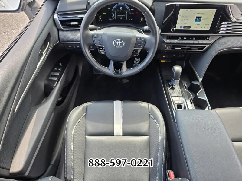 Used 2025 Ice TOYOTA SE image 12