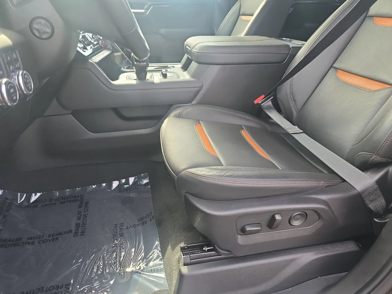 Used 2024 Onyx Black GMC AT4 image 19