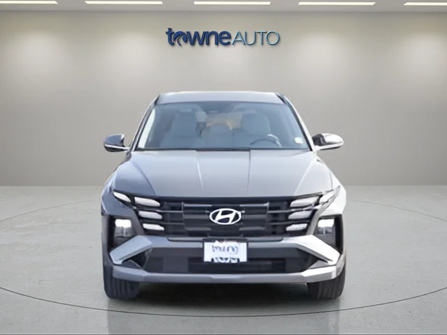 Used 2025 Gray Hyundai SEL Convenience image 8