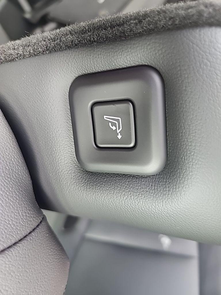 New 2026 Black Hyundai Limited AWD image 33
