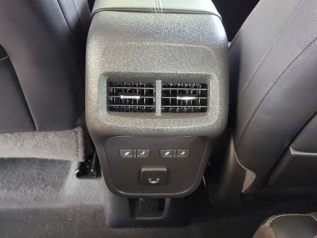 Used 2022 Ebony Twilight Metallic GMC Denali image 21
