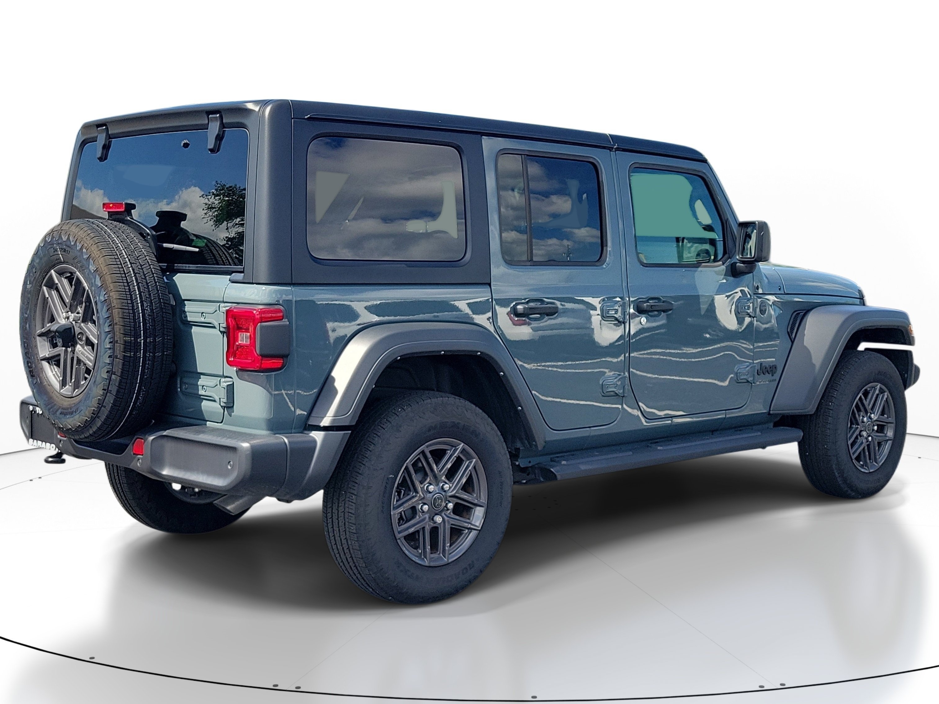 Used 2025 Anvil Clear Coat Jeep Sport S image 5
