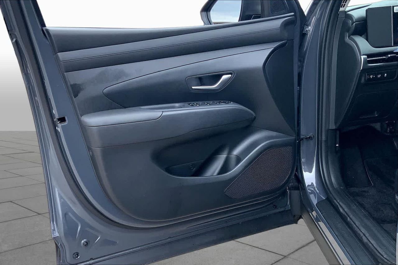 New 2026 Ecotronic Gray Hyundai SEL Premium FWD image 10