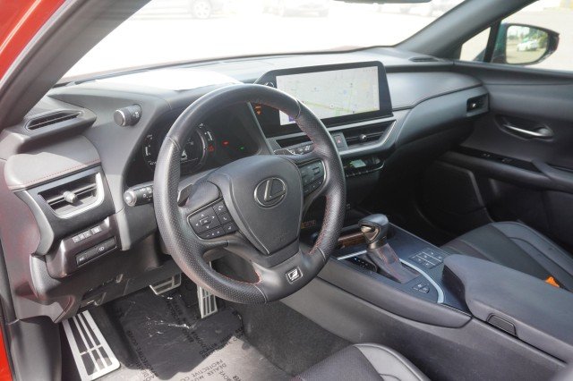 Used 2024  Lexus UX 250h F SPORT Handling image 21