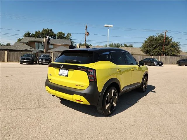 Used 2025 Yuzu Yellow Metallic Super Black Nissan SR All-Wheel Drive image 3