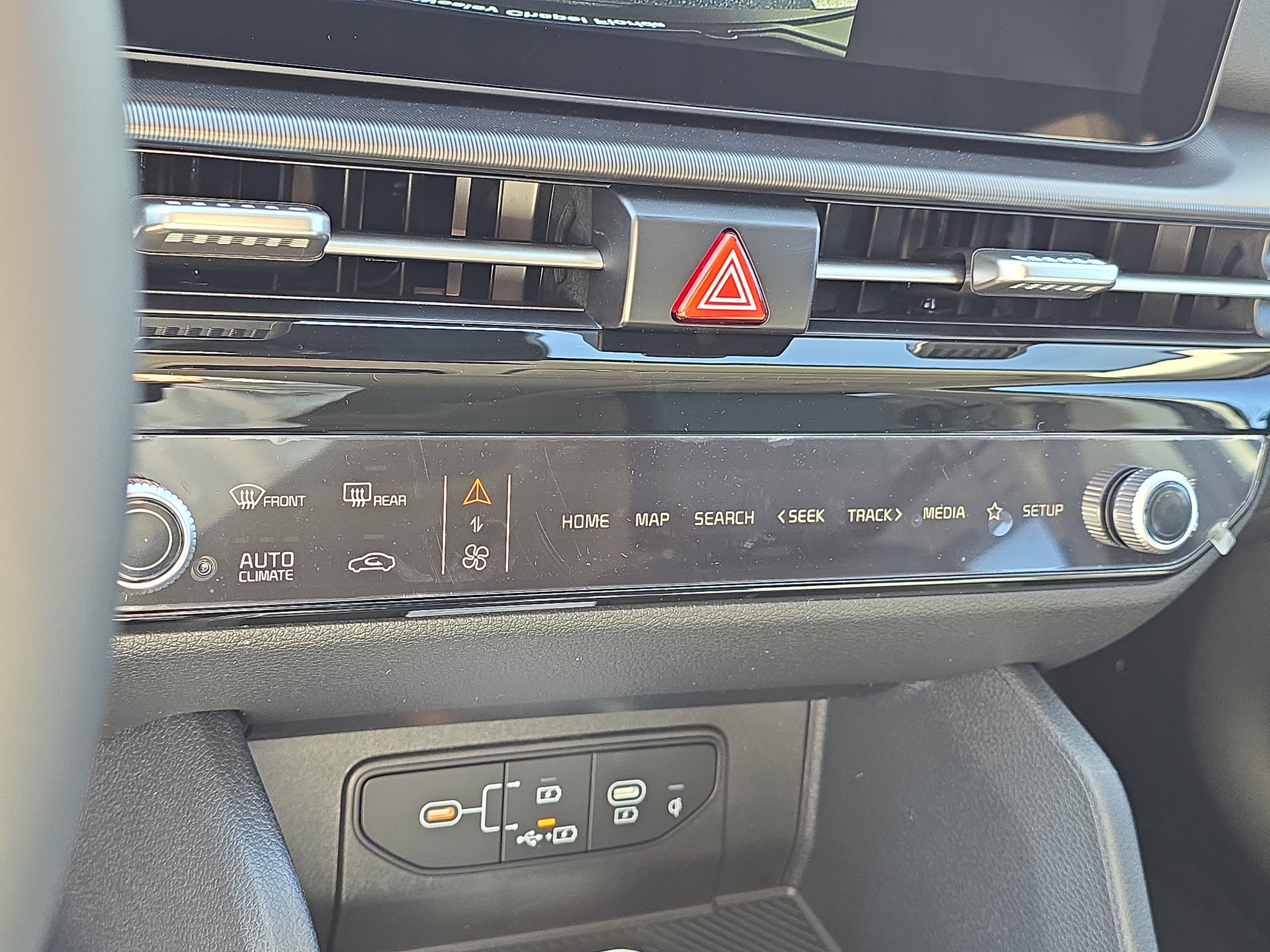 New 2026 Wolf Gray Kia EX image 26