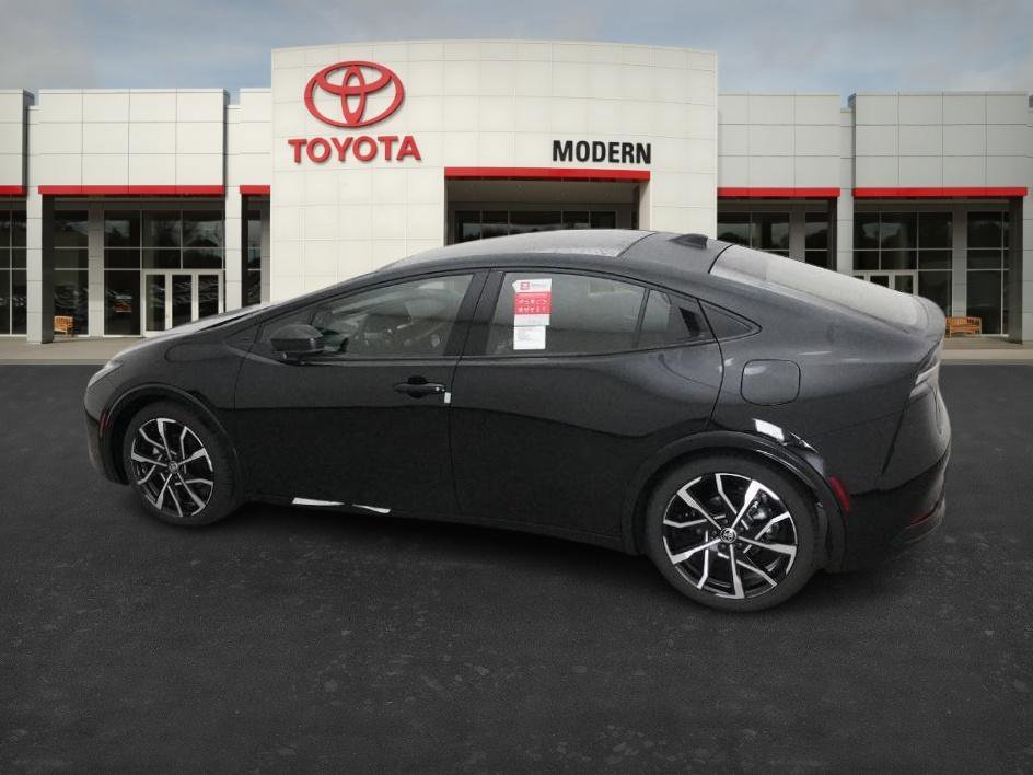 New 2026 Midnight Black Met Toyota XSE image 12