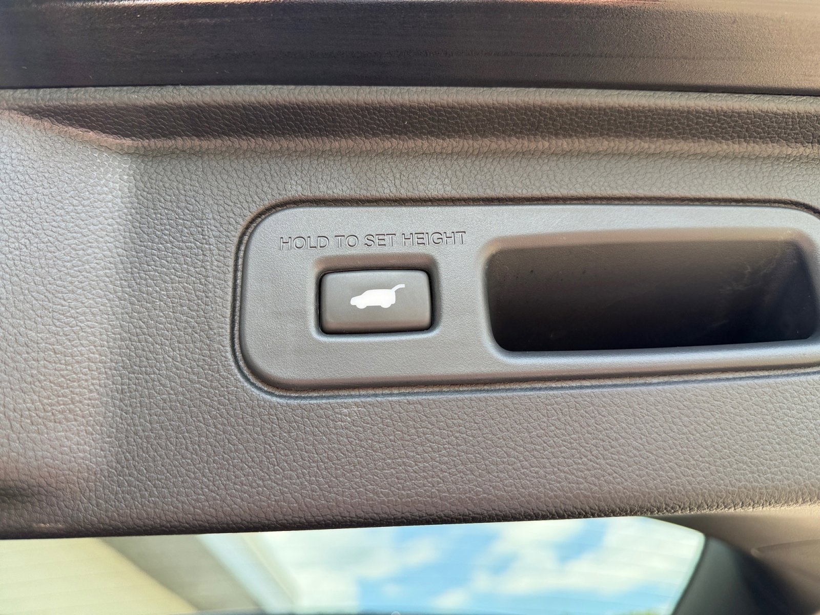 2025 Honda Pilot Black Edition - Photo 40