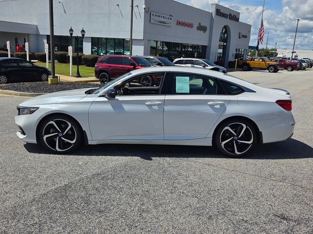 Used 2022  Honda Sport image 4