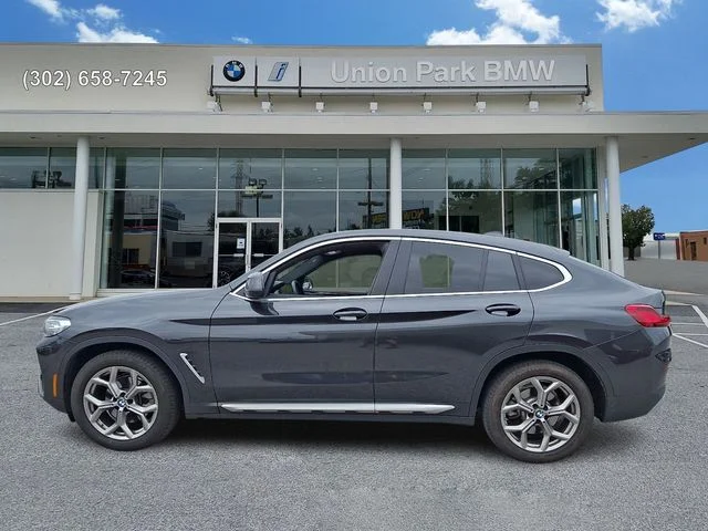 Certified Used 2024 Dark Graphite Metallic BMW xDrive30i image 7