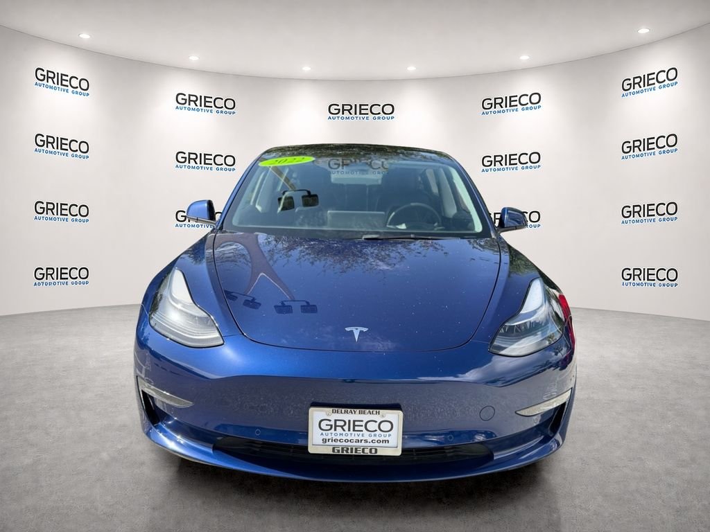 Used 2022  Tesla Long Range image 2