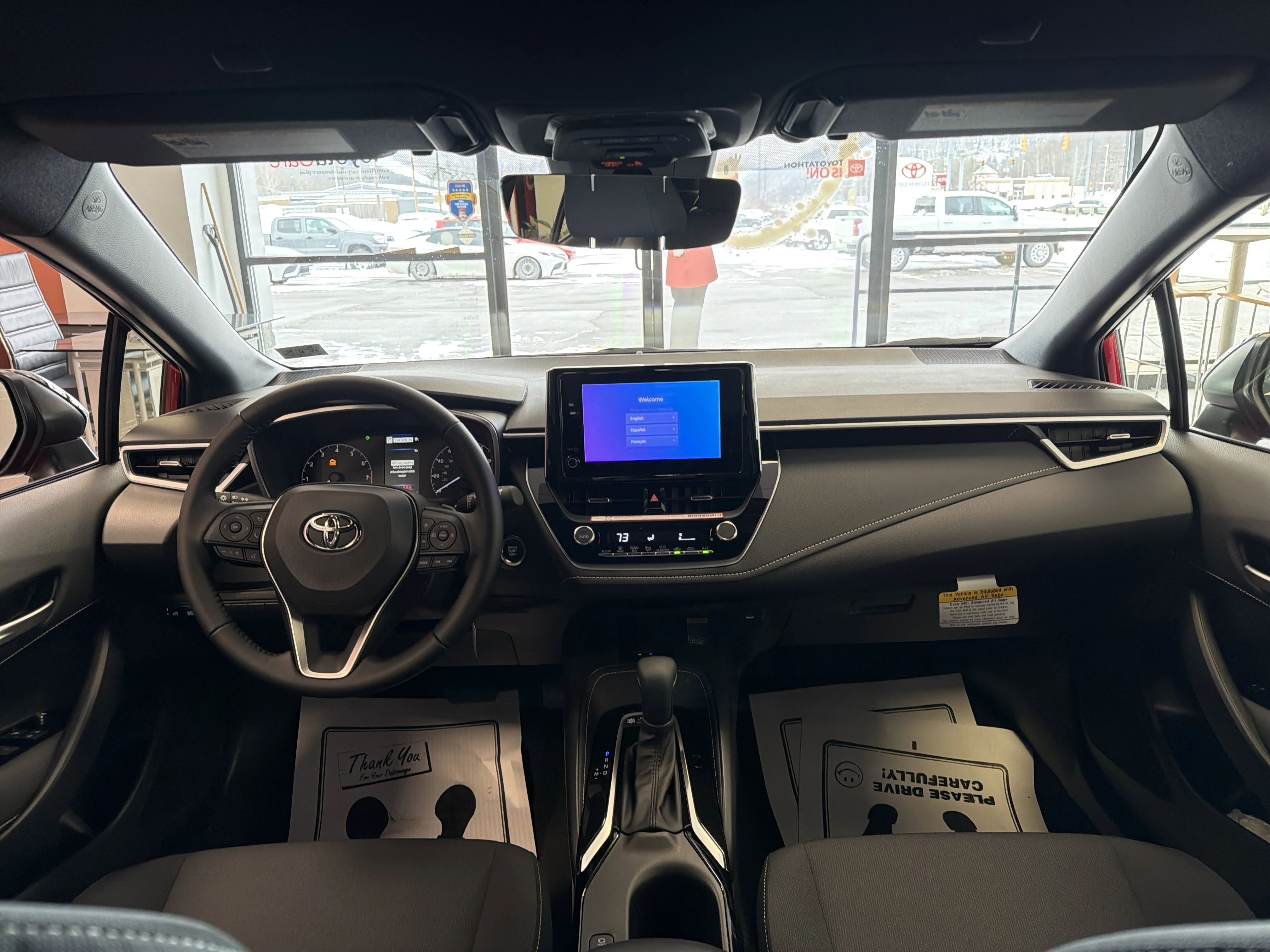 2026 Toyota Corolla Hatchback SE - Photo 11